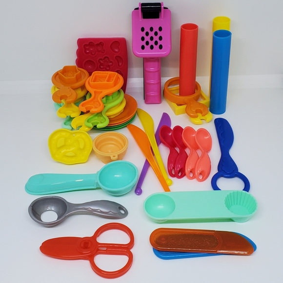 Playdoh Kitchen Creations Bundle - Picture 12 of 13